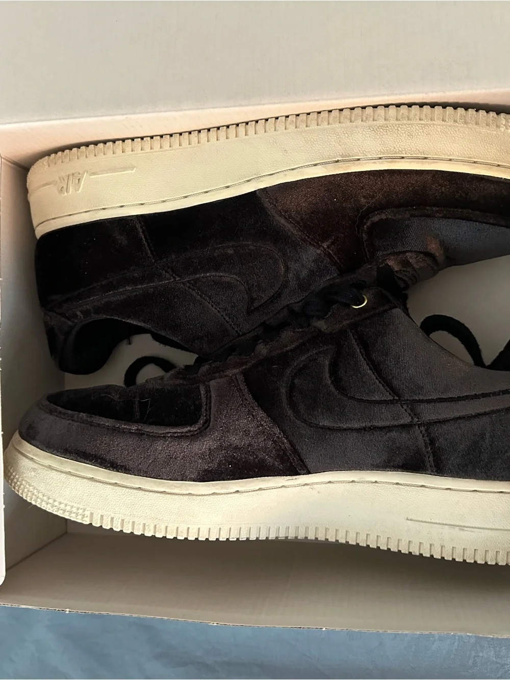 Nike Women’s Black Velvet Sneakers